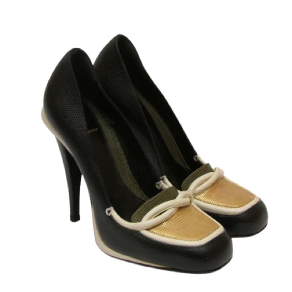 Elegant Black and Gold Women's Heels